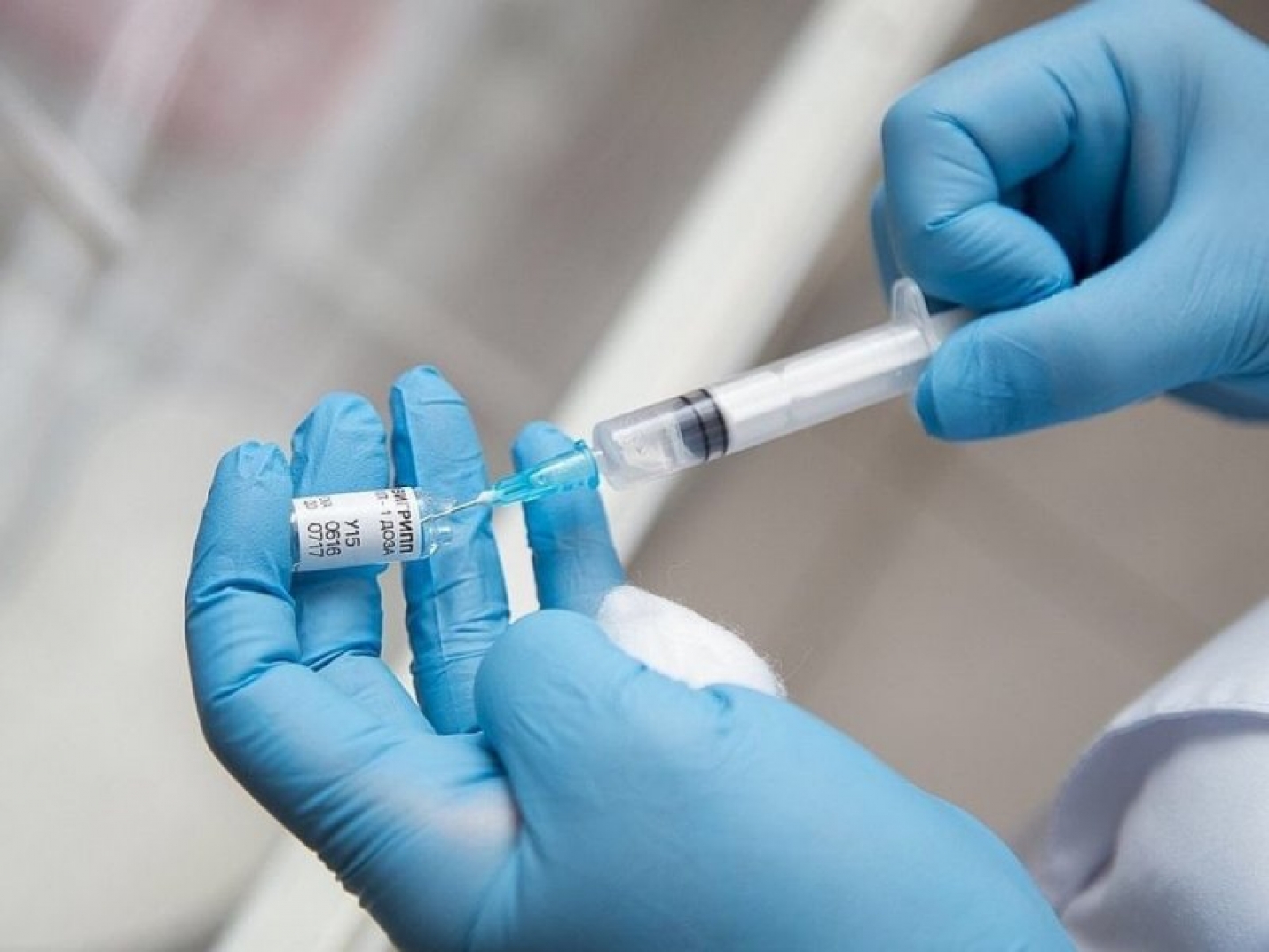 В регионах России начинается прививочная кампания от коронавируса